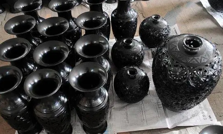 齐河黑陶